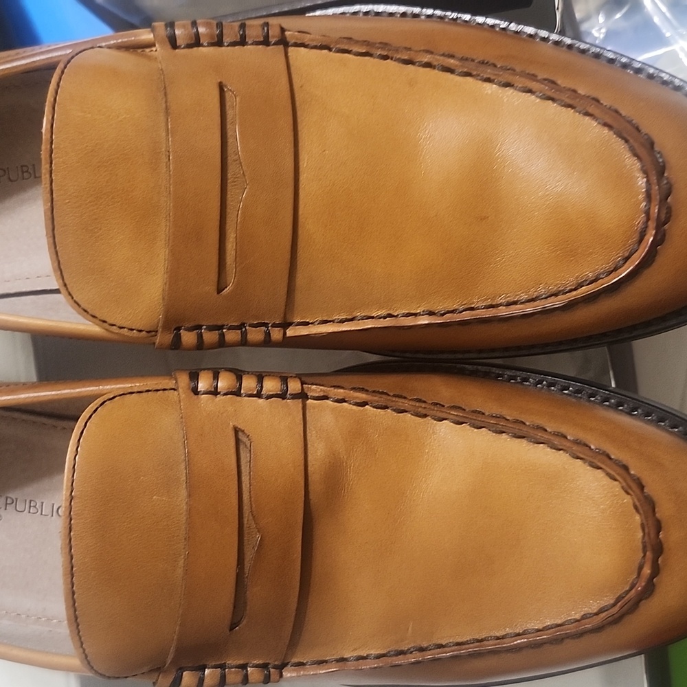 Banana Republic Ortholite Men's Tan Leather Loafers